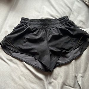 Black Camo lululemon hotty hot shorts
